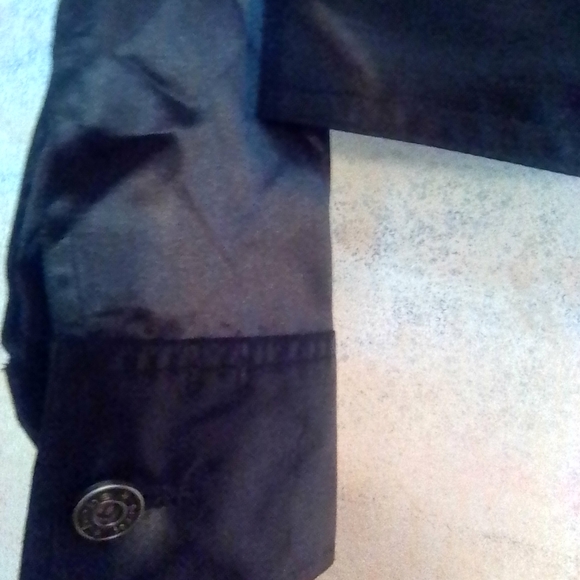 Bebe small black 100% polyester jacket, light weight.New item - Picture 7 of 8